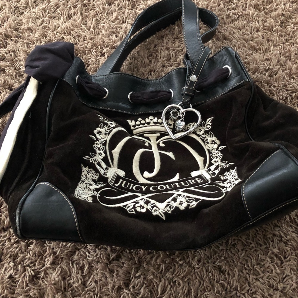 Black juicy Couture bag  used in good condition